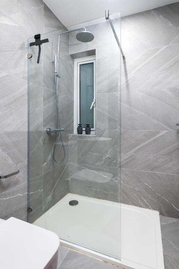 Modern 3Br Stylish Apartment With Large Balcony - Close To St Julians And St Georges Bay Is-Swieqi Экстерьер фото