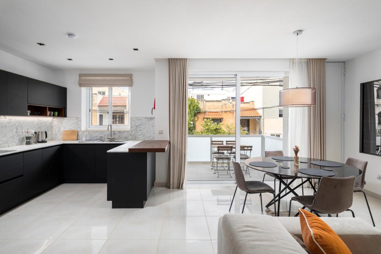 Modern 3Br Stylish Apartment With Large Balcony - Close To St Julians And St Georges Bay Is-Swieqi Экстерьер фото