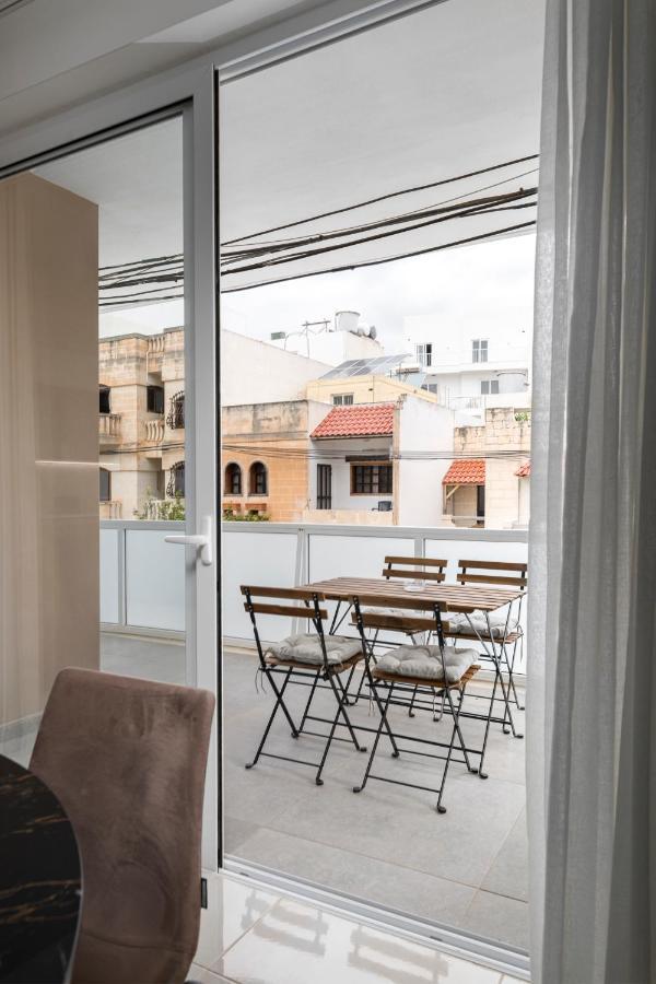 Modern 3Br Stylish Apartment With Large Balcony - Close To St Julians And St Georges Bay Is-Swieqi Экстерьер фото